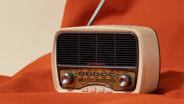 Размещение через Аффикс Групп на Ретро FM